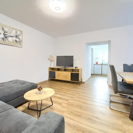 Mladen Apartman