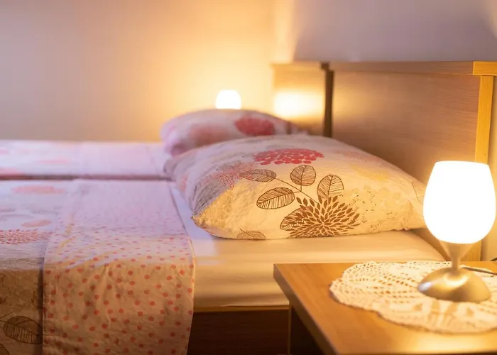 Апартаменты Mladen *